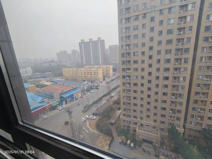 品質(zhì)小區(qū)！3室2廳2衛(wèi)156m2全明戶型，朝向采光好。